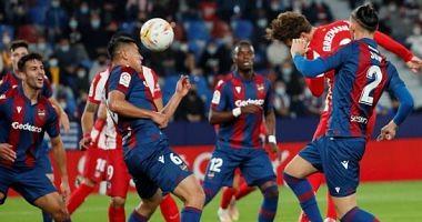 Atletico Madrid draw with Levante 1 1 in the first half
