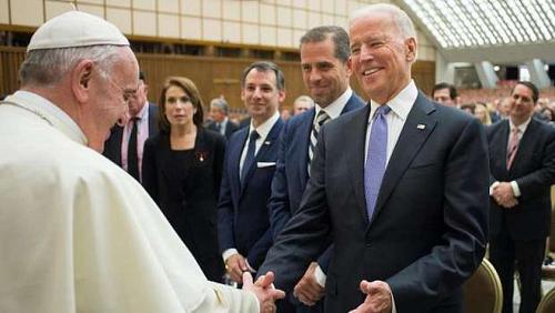 Canceling a live broadcast suddenly to meet Papa Vatican with US President Joe Biden