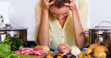 7 Foods may cause your migraines with old cheese