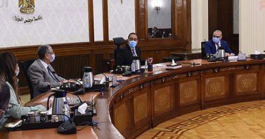 Prime Minister follows the procedures for implementing the desalination projects of the sea
