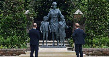 Is Prince Harry behind not attending Kate Middleton Princess Dianas statue