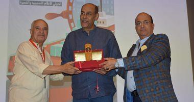 Honoring Ahmed Badir at the 22nd session of the Ismailia Film Festival