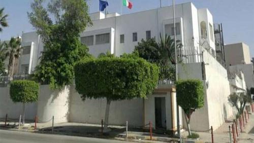 A mortar shell falls near the Italian embassy in Tripoli and wounded a Libyan officer