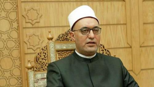 AlAzhar was performing a prayer and feast in 1580 mosques in the cities and centers of the Republic