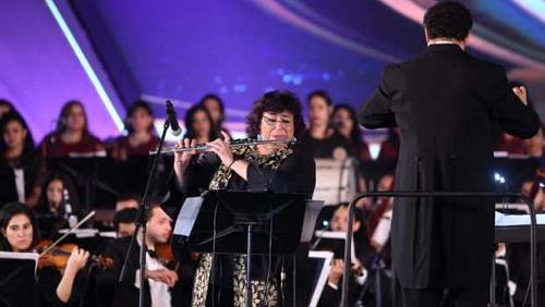 Flute Inas Abdel Daim Ygred at the opening of the music festival and photos