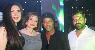 Elham Shaheen and Abir Sabry with the star of Brazilian ball Ronaldinho