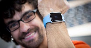 What is the difference between Smart Nintendo Watch and Apple