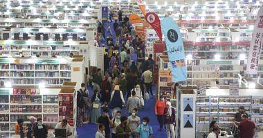 Star Tales of the beautiful art time at Cairo International Book Fair