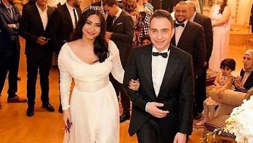 Try to control her life details of Sherine Abdel Wahab and Hossam Habib