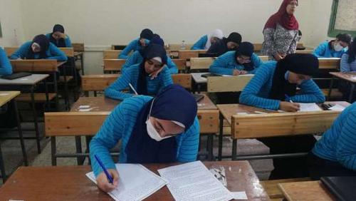 First secondary school students perform chemistry and geography exams