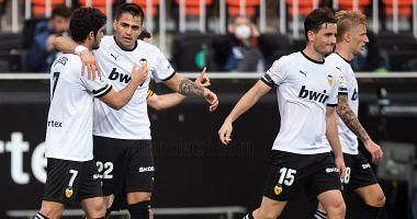 Valencia exceeds the Valladolid Valley with three in the Spanish league