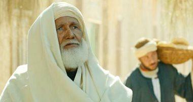 The last picture of the late artist Mohamed Rihan before his death from the scenes of Moses series