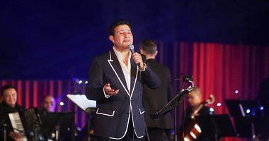 Highlights for Hany Shaker and Nadia Mustafa 5 concerts within the music festival today