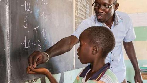 Carnegie Mellon USA cooperates with MasterCard to teach Rwanda youth