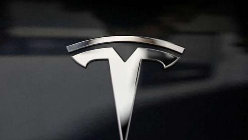 Tesla announces the postponement of the Edsby 103 Self Driving Program