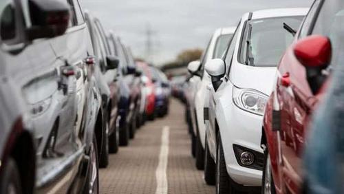 Low car sales in America for the fourth straight month