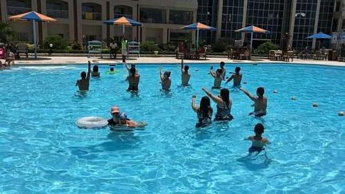 Source Tourism Swimming Pool with hotels Open for Guests during Eid