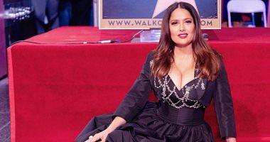 Salma Hayek celebrates the star of the celebrity walkway in Hollywood