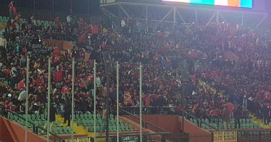 Ahli presses to increase the numbers of the masses in the return match against Esperance