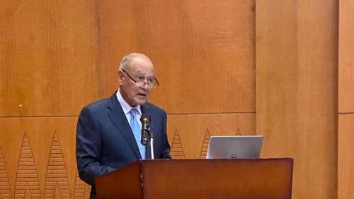 Aboul Gheit opens the meeting of representatives of foreign trade rooms