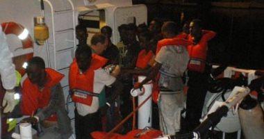 8 migrants were found on a boat near the Spanish Canary Islands