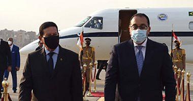 Prime Minister receives Brazilian vice president at Cairo airport