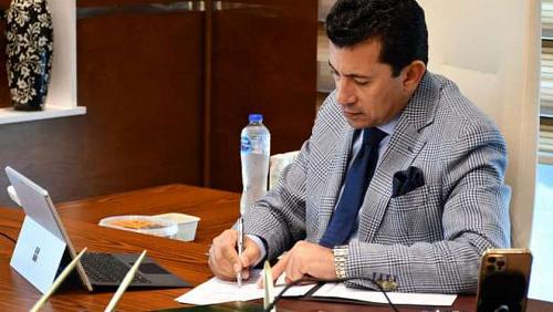 The Minister of Sports is directed to support the health status of Kamal Reda the player of the stars