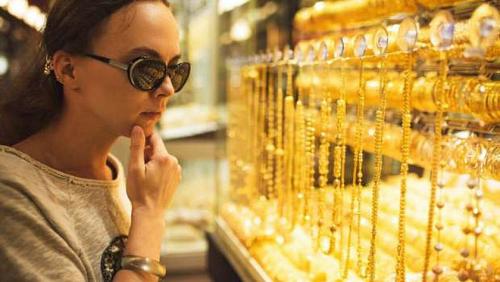Stability of gold prices on Sunday September 5
