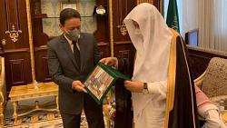 كرم جبر يلتقي رئيس مجلس الشورى السعودي والوزير المكلف بوزارة التجارة والاعلام