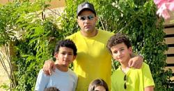 احدث صوره لـ محمد نور فى عيد الفطر بصحبه اولاده الاربعه