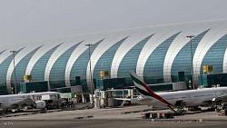 حادث مطار دبي تفاصيل اصطدام طائرتين في الامارات