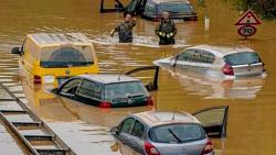 المانيا تستبعد العثور على مزيد من الناجين من الفيضانات