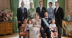 العائله الملكيه السويديه تحتفل بتعميد الامير جوليان
