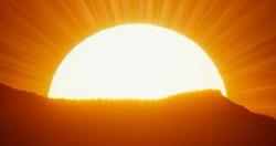 تفاصيل تطوير شمس من صنع الانسان يمكنها تزويد الكوكب بالطاقه