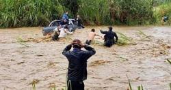 لقطات من غرق مستشفى و15 منزلا واغلاق الطرق ووسائل فى بيرو سبب الفيضانات