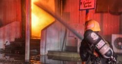 مسئول امريكي 130 من رجال الاطفاء شاركوا في عمليات انقاذ مبنى ميامي