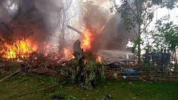 تحطمت طائرة عسكرية في الفلبين هناك أكثر من 85 شخصا على متنها