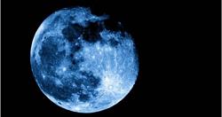كل ما تريد معرفته عن القمر الازرق وكيف تراه؟