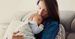 نظام غذائي غذائي للأم خلال فترة ما بعد الولادة والرضاعة الطبيعية